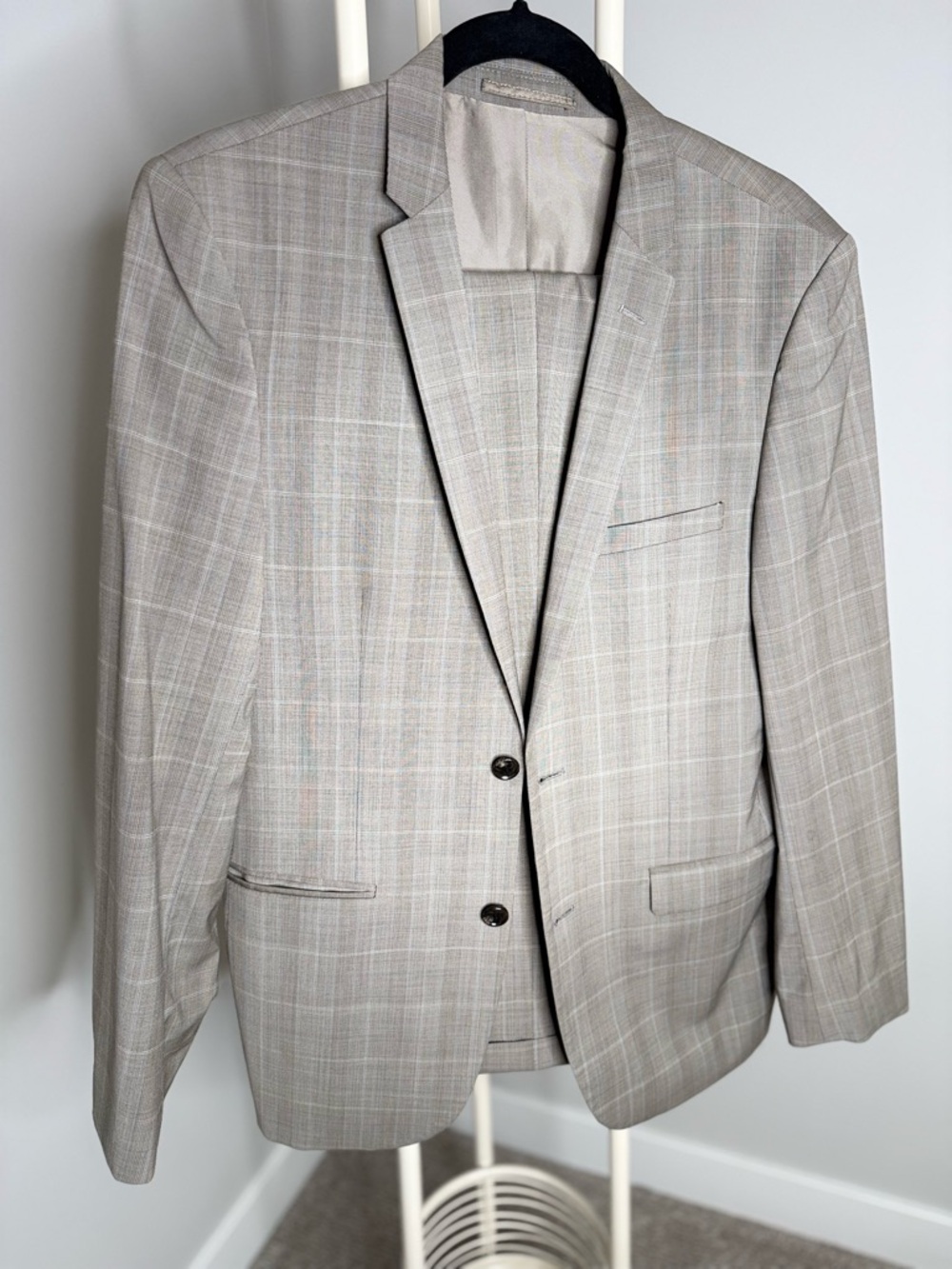Simons Light Gray Glen Plaid Suit